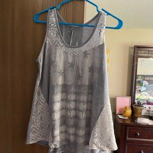 Woman’s American flag tank